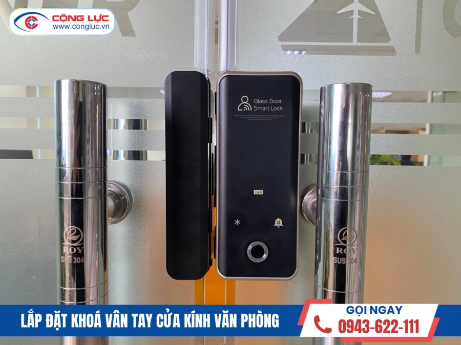 lắp đặt khoá cửa kính vân tay cho văn phòng công ty Gold Partner tại toà nhà thành đạt 1