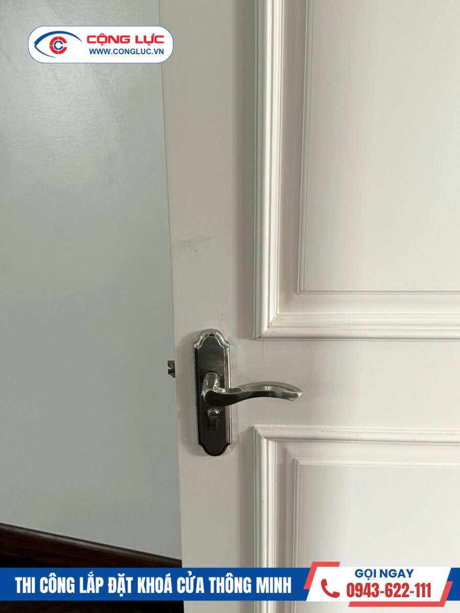 lắp đặt khoá cửa thông minh tại căn hộ ngọc trai 8-20 Vinhome Marina Cầu Rào 2 hải phòng