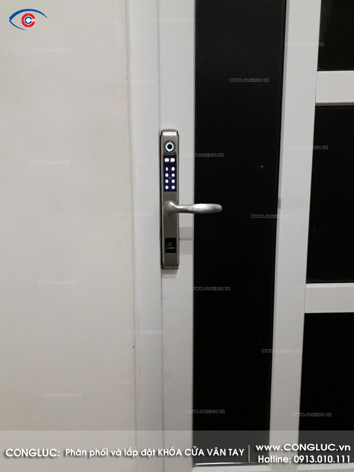 lắp đặt khóa cửa vân tay Nodias al03 gia đình tại hải phòng 4