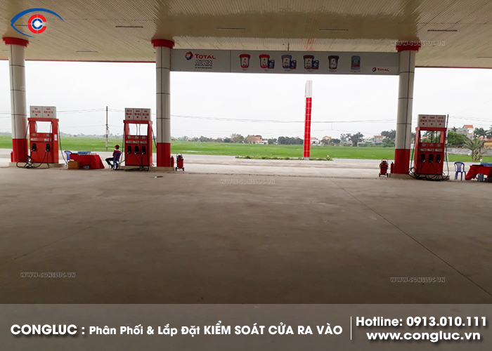 lắp đặt kiểm soát cửa ra vào cửa hàng xăng dầu chiến thắng tại an lão hải phòng