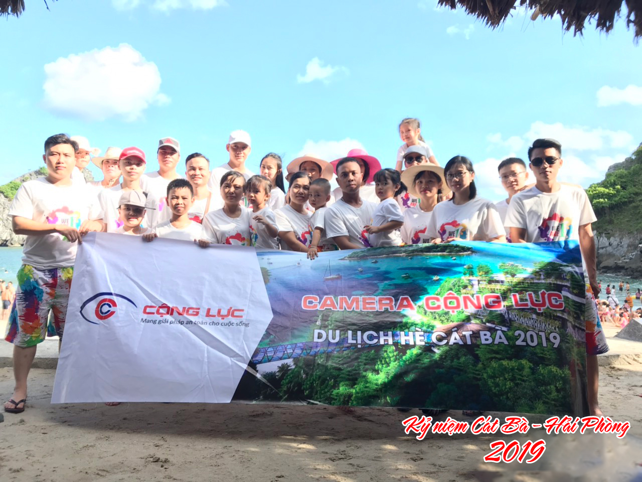 Camera Cộng Lực tổ chức du lịch hè 2019 tại cát bà hải phòng 