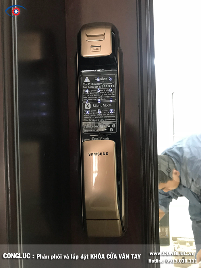 Lắp khóa vân tay samsung cho công ty sao đỏ tại Dương Kinh Hải Phòng