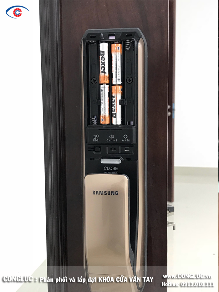 Lắp khóa vân tay samsung cho công ty Sao Đỏ Hải Phòng