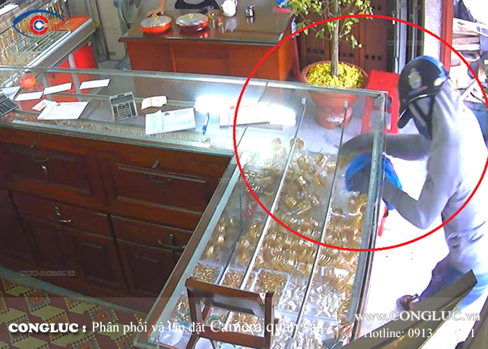 Giải pháp lắp đặt camera giám sát an ninh tiệm vàng