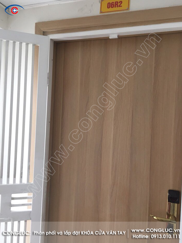 Lắp khóa vân tay Adel US 36 cho căn hộ chung cư tại Hải PHòng