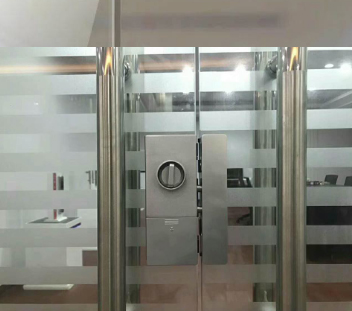 bán khóa vân tay kẹp kính smart lock b201 giá rẻ