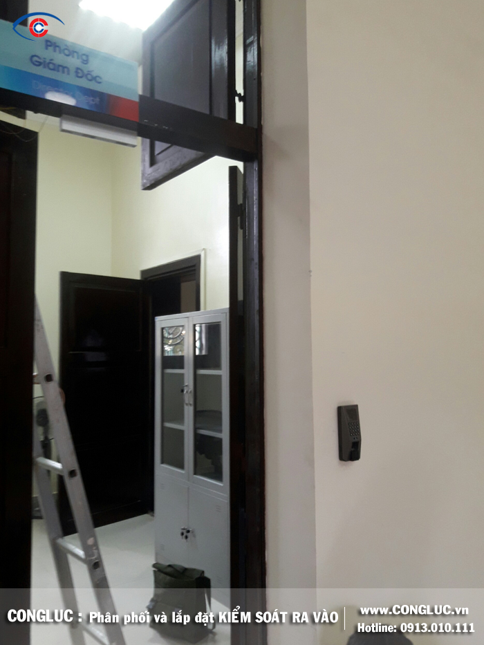 Lắp đặt kiểm soát cửa ra vào ngân hàng Viettinbank 36 điện biên phủ Hải Phòng
