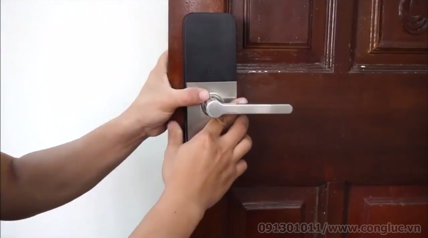 lắp đặt khóa cửa vân tay Dahua tại Hải Phòng