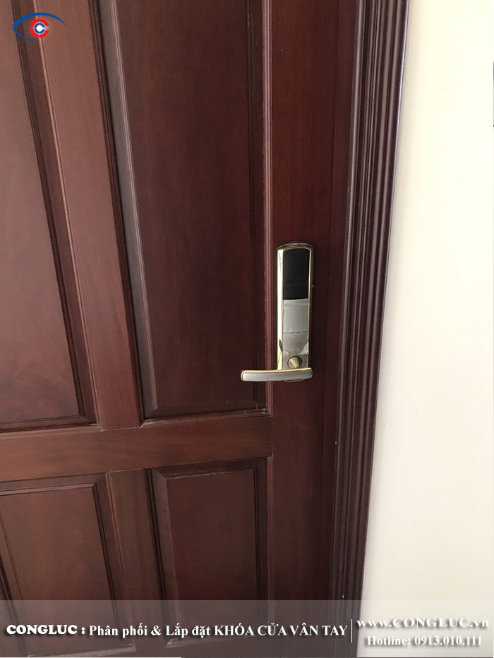 lắp khóa thẻ từ khách sạn cho công ty Hải Hà Tuyết Hải Phòng
