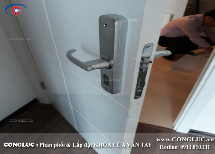 Lắp đặt khóa vân tay giá rẻ tại Tiên Lãng Hải Phòng