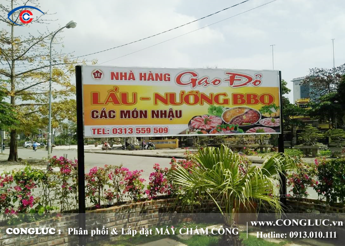 lắp máy chấm công vân tay tại nhà hàng gạo đỏ hải phòng