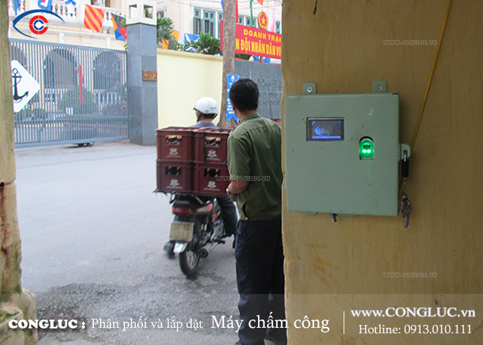 Lắp đặt máy chấm công tại nhà máy đống tàu Bạch Đằng Hải Phòng