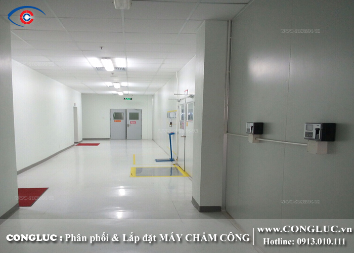 lắp máy chấm công vân tay kcn tràng duệ cho công ty đông đông electronics