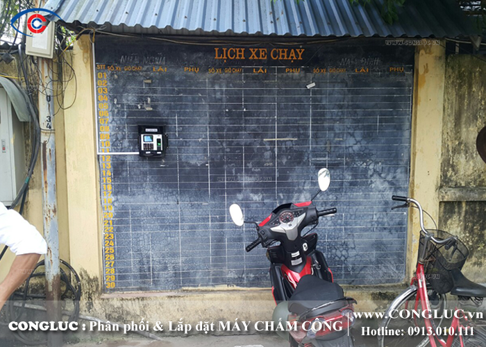 lắp máy chấm công vân tay ở công ty vận tải hải âu hải phòng